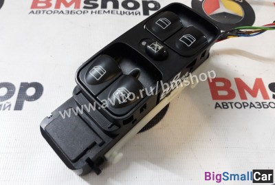 Блок кнопок стеклоподъемника Mercedes W203 - купить Адлере