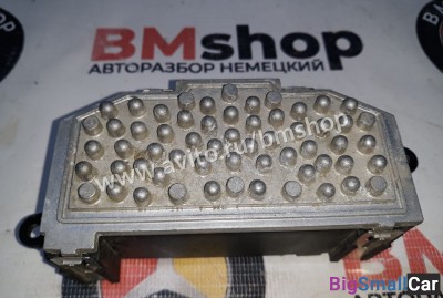 Реостат отопителя Passat B6 Jetta - купить Адлере