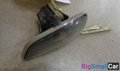 Повторитель правый от Volvo XC70 2000-2007 - купить Адлере