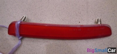 Отражатель бампера задний левый от Volkswagen Jetta 5 2005-2011