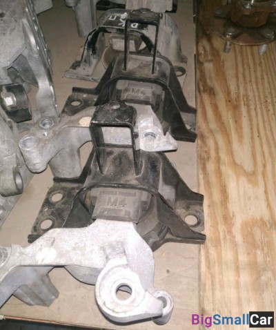 Nissan x-trail t31 правая подушка двигателя - купить Адлере