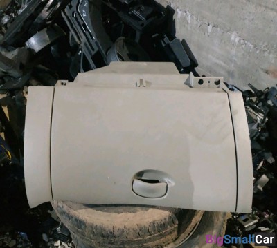 Renault koleos бардачок