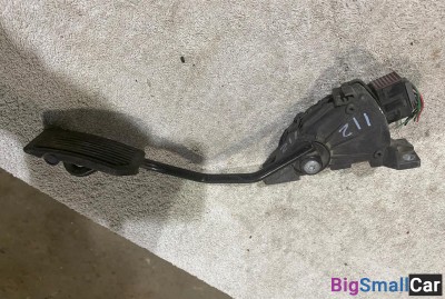 Педаль газа Nissan Almera 12 - купить Адлере