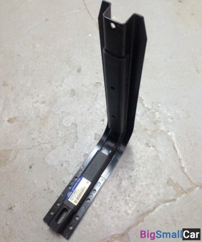 Кронштейн топливного бака Hyunda HD78 312105K00 - купить Адлере