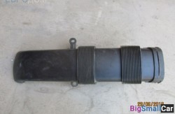 Воздуховод n62 (13 Подготовка и регулир. рабочей смеси) 13717548901