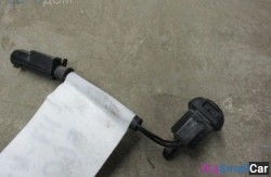 Форсунка омывателя лобового стекла (61 Общее э/оборудование автомобиля) 61667132969