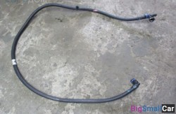 Трубопровод омывателя прав. (61 Общее э/оборудование автомобиля) 61677162589