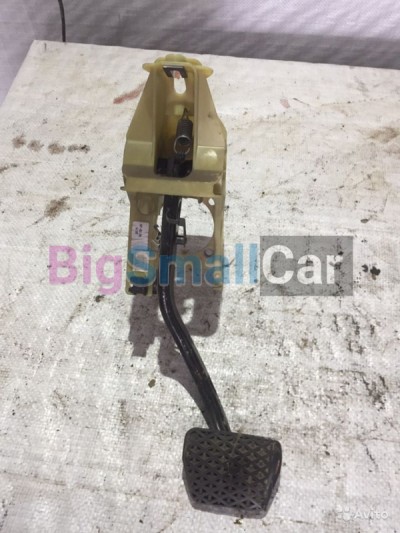 Педаль тормозом бмв 7 Е65/ Е66