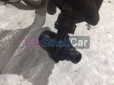 Насос водяной BMW 7 Е65/ Е66 - купить Адлере