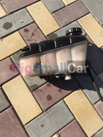 Расширительный бочок Mercedes s 220 - купить Адлере