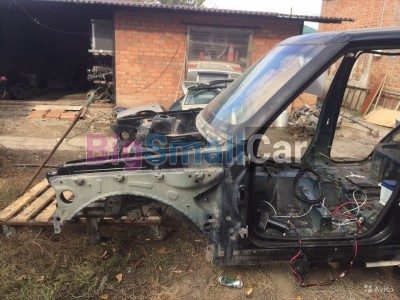 Четверть передняя левая Range rover vog 3 Четверть передняя левая Range rover vog 3